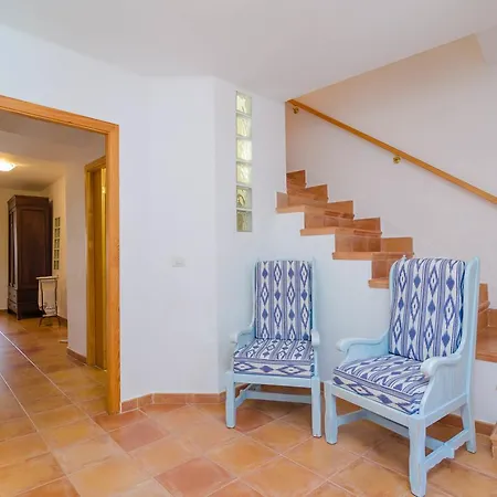 Chalet Salas Porreras