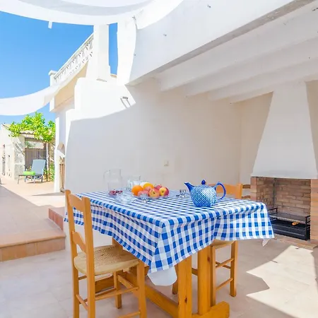 Chalet Salas Porreras